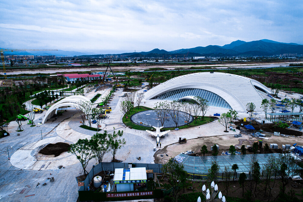 蜀道建川电影博物馆聚落项目游客接待中心航拍.jpg